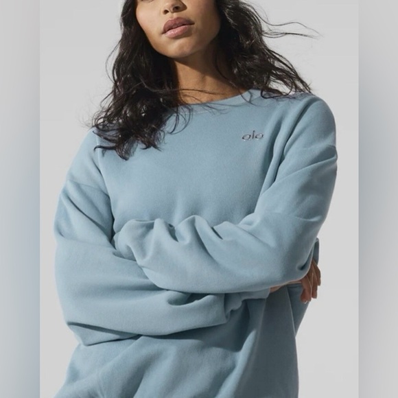 ALO Yoga Tops - Alo Yoga Celestial Blue Accolade Crewneck NWT